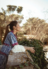 Bolso mano rosas blanco