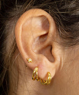 Pendiente flor brillante