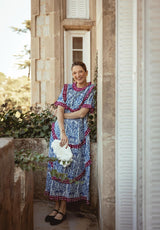 Vestido volantes cuadros granate