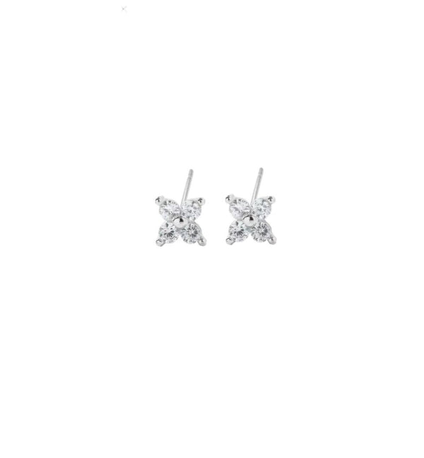 Pendientes cuatro pétalos plata