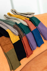 Calcetines tricolor mostaza