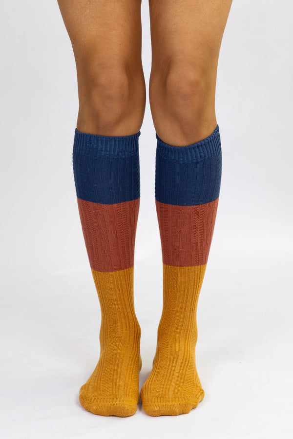 Calcetines tricolor mostaza