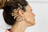 Ear cuff flores perladas