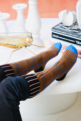 Calcetines cuadros naranja