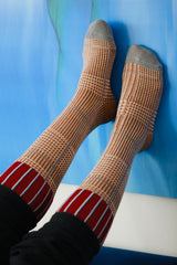 Calcetines cuadros marrón