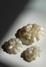 Pendientes flor nácar