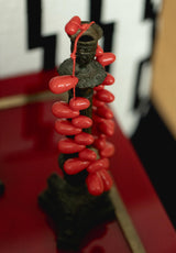 Collar gotitas resina rojo