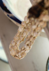 Collar piedras planas beige