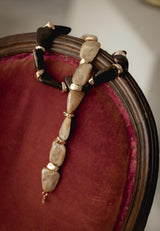 Collar piedra irregular beige