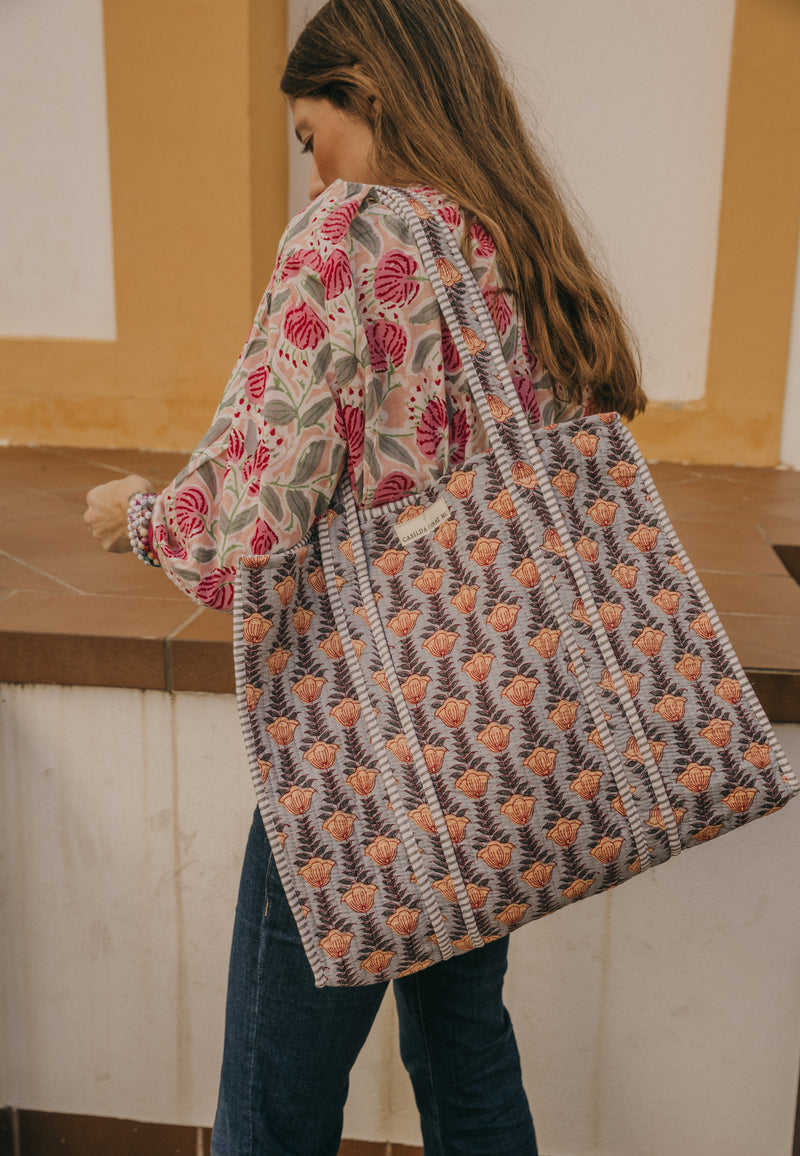 Bolso Tote Bag campanilla gris
