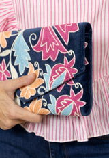 Bolso estampado terciopelo azul marino