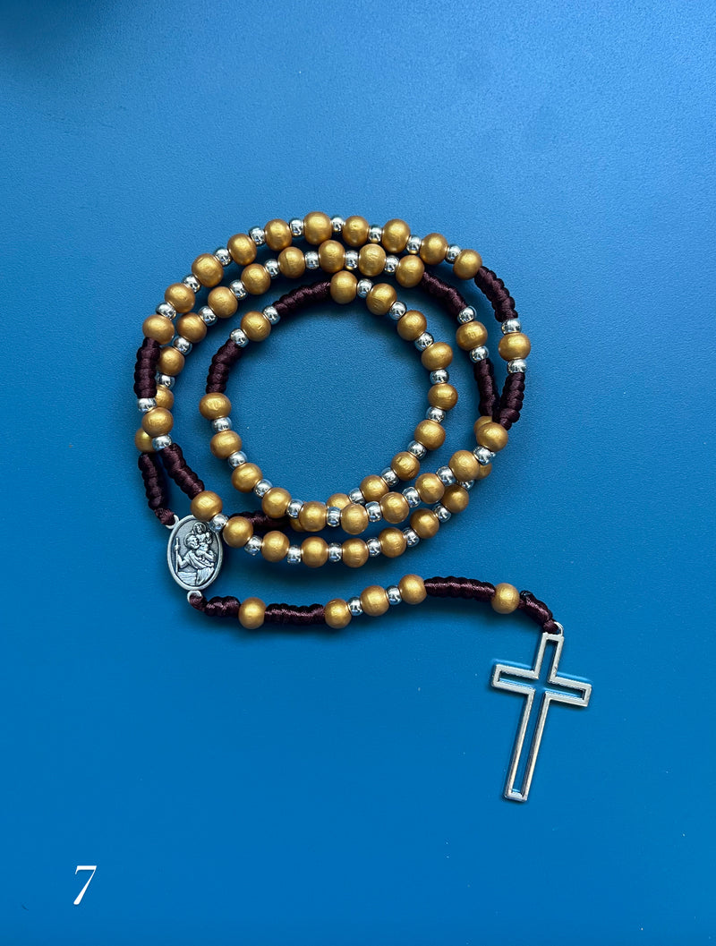 Rosario joya Anawim (entra por el cuello)