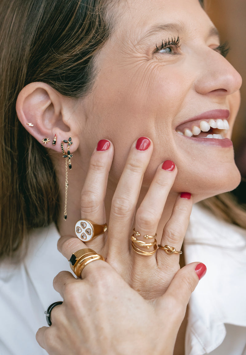 Aros brillantes negro