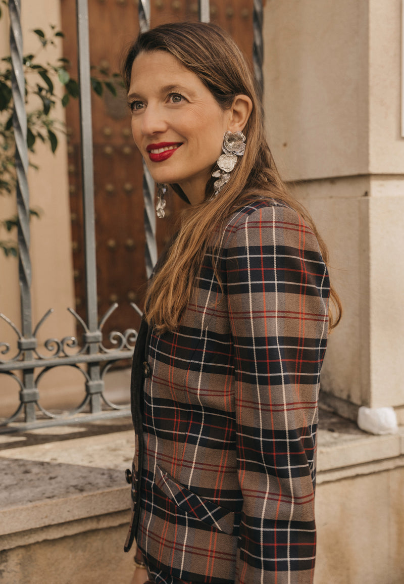 Pendientes flor plateada