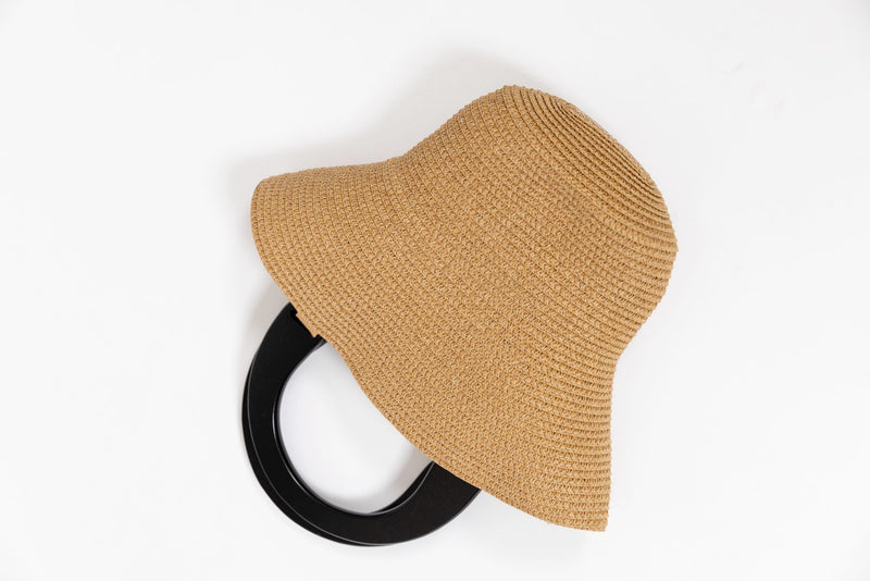 Bolso sombrero beige