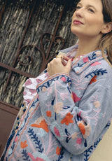 Chaqueta corta gris clara