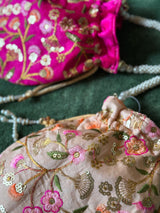Bolso Potli Flores perla salmon