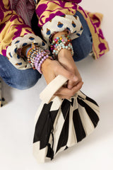 Bolso acordeón negro