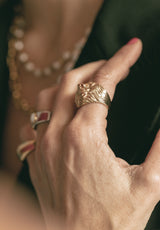 Anillo meñique León