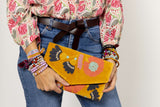Bolso estampado terciopelo mostaza