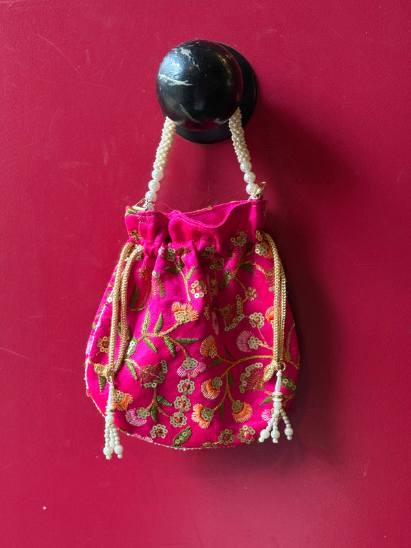 Bolso Potli Flores perla fucsia