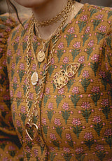 Chaqueta ocre flores