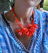 Collar Bone Grueso Coral Tres Flores