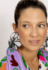 Pendientes flor tela XL blanco y negro