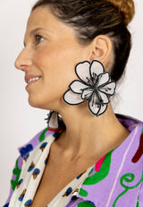 Pendientes flor tela XL blanco y negro