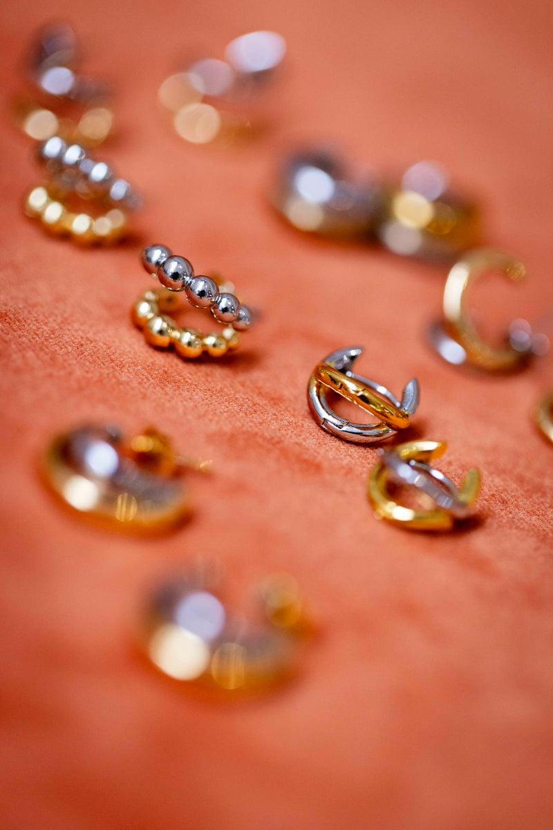 Aros Dobles Bolitas Dorado/Plata