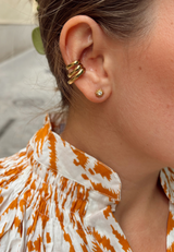 Ear cuff escalonado