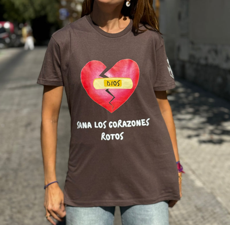 Camiseta Anawim Dios sana