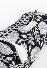 Neceser estampado flores blancas L