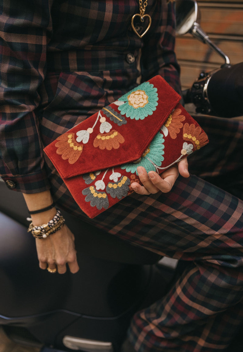 Bolso estampado terciopelo granate