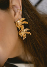Pendientes hoja tropical