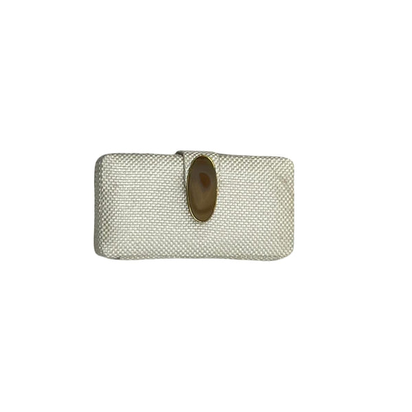 Bolso yute piedra ovalada solapa blanco