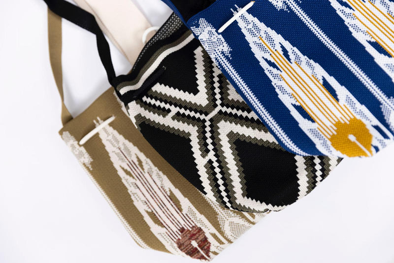 Bolso étnico azul