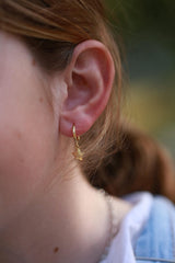 Aros estrella dorada