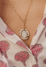 Colgante Virgen Milagrosa Nácar Perlada