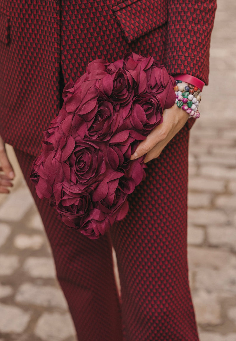 Bolso mano rosas burdeos