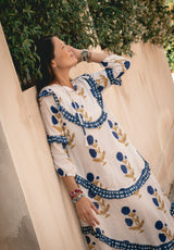 Vestido blanco estampado flor azul