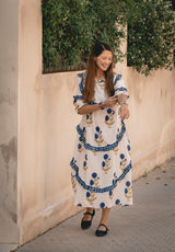 Vestido blanco estampado flor azul
