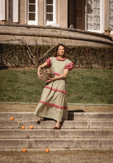 Vestido volantes cuadros fucsia