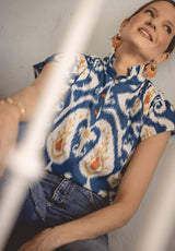 Camisa étnica azul mangas cortas