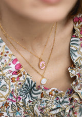 Colgante Cadena Virgen Rezando Nácar