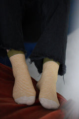 Calcetines rayas amarillo